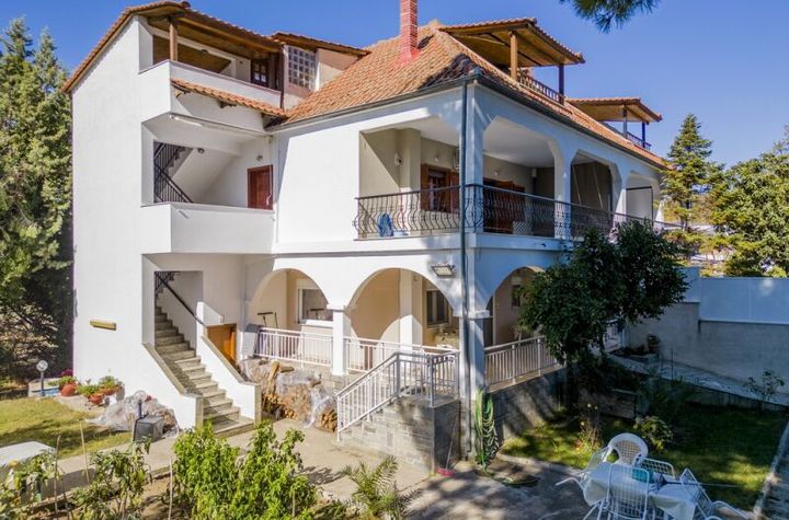 Mezonetă cu mansardă, 199 mp în Asprovalta anunturi imobiliare Grecia