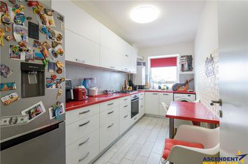 Apartament 2 camere de vanzare BARTOLOMEU - Brasov anunturi imobiliare Brasov