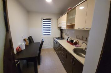 3 CAMERE // REPUBLICII //  MOBILAT SI UTILAT anunturi imobiliare Prahova