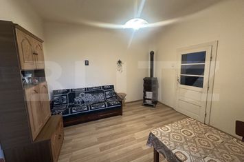 Casă - 4 camere de vanzare PAULESTI - Satu Mare anunturi imobiliare Satu Mare