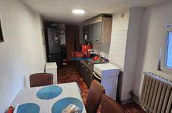 Casă - 3 camere de vanzare CENTRAL - Alba anunturi imobiliare Alba