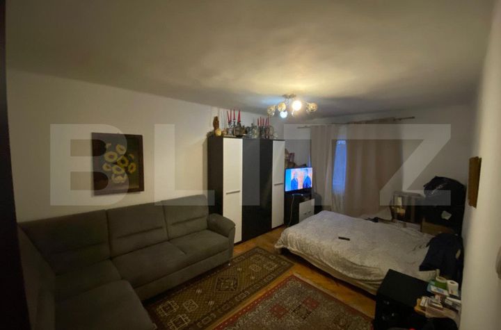 Apartament 3 camere de vanzare CLUJ-NAPOCA - Cluj anunturi imobiliare Cluj