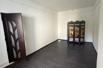 Casă - 3 camere de inchiriat 9 MAI - Prahova anunturi imobiliare Prahova