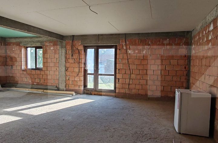 Casă - 4 camere de vanzare TARLUNGENI - Brasov anunturi imobiliare Brasov