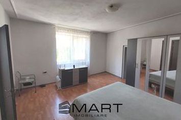 Casă - 8 camere de vanzare CISNADIE - Sibiu anunturi imobiliare Sibiu