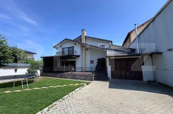 Vilă - 5 camere de vanzare TARGOVISTE - Dambovita anunturi imobiliare Dambovita