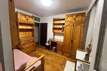 Apartament 3camere, cu centrala, cartier Zorilor, zona strazii Pasteur anunturi imobiliare Cluj