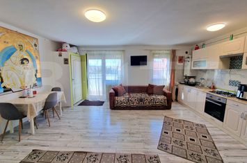 Apartament 3 camere de vanzare FLORESTI - Cluj anunturi imobiliare Cluj