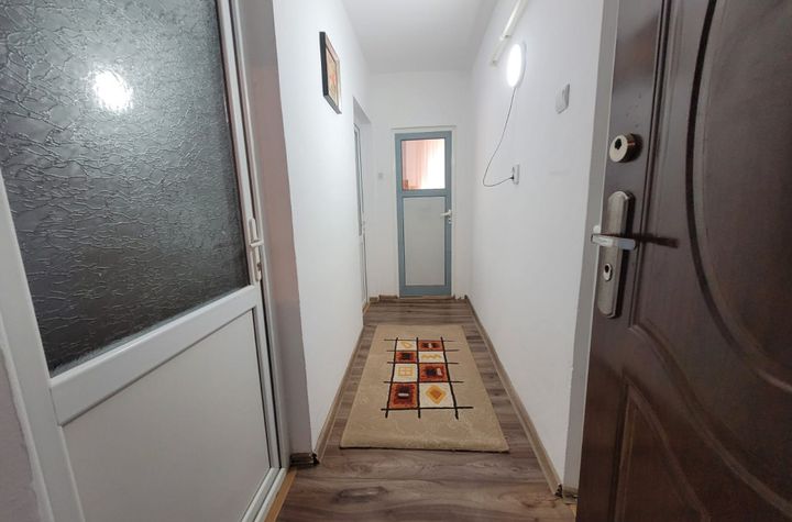 Apartament 2 camere de inchiriat 9 MAI - Gorj anunturi imobiliare Gorj