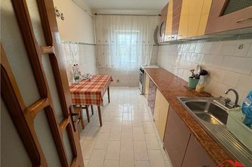 Apartament 3 camere de vanzare BRAILEI - Vrancea anunturi imobiliare Vrancea