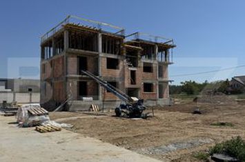 Apartament 2 camere de vanzare CRAIOVA - Dolj anunturi imobiliare Dolj