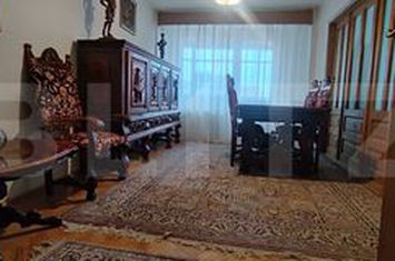 Apartament 3 camere de vanzare NUFARUL - Bihor anunturi imobiliare Bihor