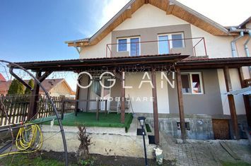 Casă - 5 camere de vanzare SIBIU - Sibiu anunturi imobiliare Sibiu
