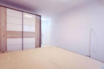 Sector 3 Titan Pallady 3 camere etaj 3 decomandat bucatarie inchisa anunturi imobiliare Bucuresti