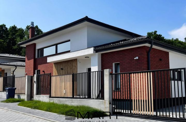 Casă - 4 camere de vanzare SELIMBAR - Sibiu anunturi imobiliare Sibiu