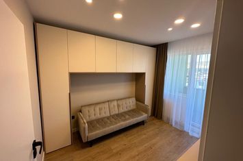 Apartament 3 camere + parcare-2 balcoane  *DE INCHIRIAT*- Floresti anunturi imobiliare Cluj