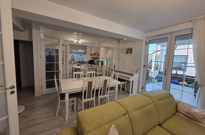 VILA DE VINZARE IN PALADIN RESIDENCE CORBEANCA anunturi imobiliare Bucuresti