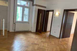 Apartament 3 camere de vânzare Bucuresti - Cismigiu
