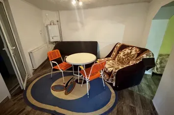 Casă - 4 camere de vanzare UROI - Hunedoara anunturi imobiliare Hunedoara