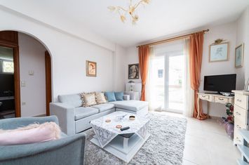 Apartament 66 mp, 2 dormitoare — Profitis Ilias anunturi imobiliare Grecia