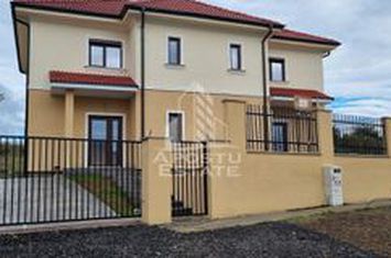Duplex de vanzare, 752 mp teren,la cheie, Cornesti, 20 km de Timisoara anunturi imobiliare Timis