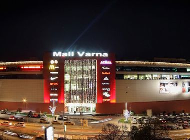 Raiffeisen are mall în Varna