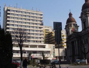 Oamenii cu bani investesc în hoteluri de lux