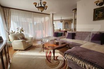 Vilă - 6 camere de vanzare LIVEZENI - Mures anunturi imobiliare Mures
