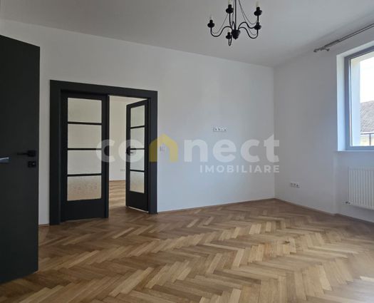 Apartament 5 camere Cluj-Napoca, 125 mp