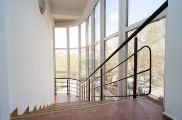 Spațiu de Birouri / Productie/ Sală Fitness | de 1.112 mp anunturi imobiliare Iasi