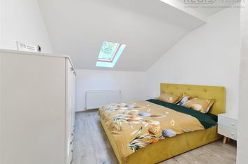 Casă - 6 camere de inchiriat CRAITER - Brasov anunturi imobiliare Brasov