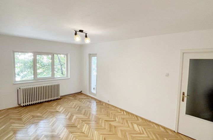 Apartament 3 camere de vanzare DOROBANTI - Timis anunturi imobiliare Timis