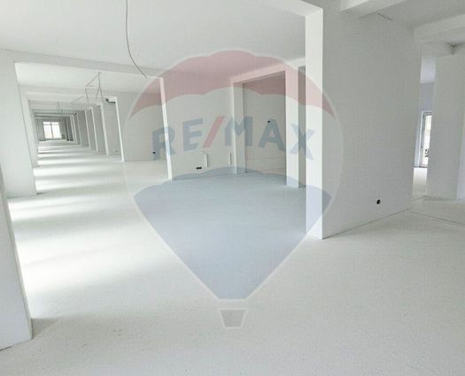 Spațiu comercial Selimbar, 620 mp