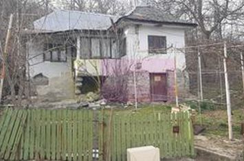 Casa demolabilă cu teren de vanzare in Breaza anunturi imobiliare Prahova