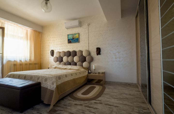 Apartament 3 camere de vanzare TOMIS PLUS - Constanta anunturi imobiliare Constanta