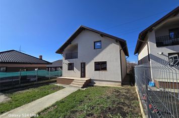 Vilă - 3 camere de vanzare MIROSLAVA - Iasi anunturi imobiliare Iasi