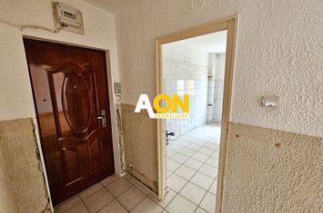 Apartament 3 camere, decomandat, zona Liceului Sportiv anunturi imobiliare Alba