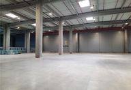 20.000 €, Spațiu industrial