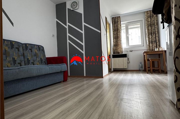 Garsonieră de vanzare CENTRU - Prahova anunturi imobiliare Prahova