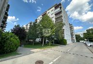 99.000 €, Garsonieră