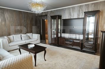 Apartament 3 camere de vanzare CENTRU - Arges anunturi imobiliare Arges