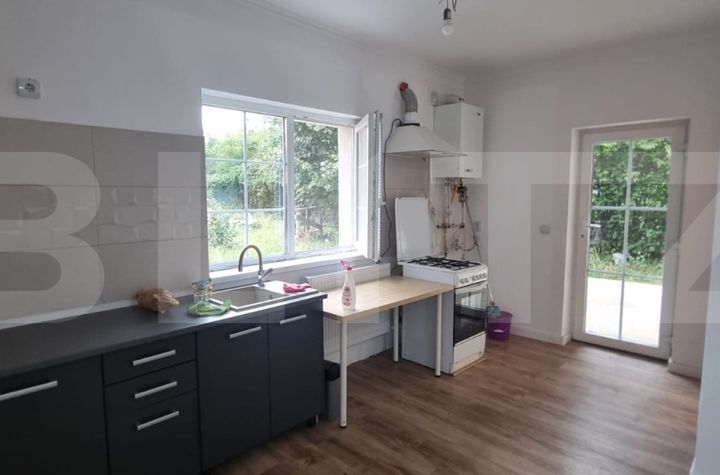 Casă - 3 camere de vanzare IASI - Iasi anunturi imobiliare Iasi