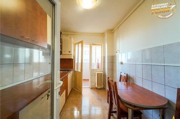 Apartament 2 camere de vanzare CENTRAL - Covasna anunturi imobiliare Covasna