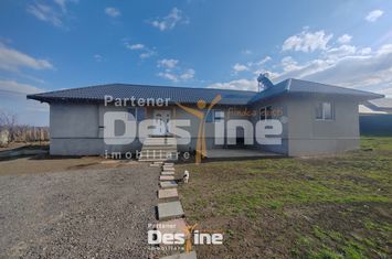Casă - 4 camere de vanzare MOGOSESTI - Iasi anunturi imobiliare Iasi