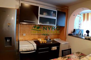 Apartament 2 camere de vanzare FLORILOR - Brasov anunturi imobiliare Brasov