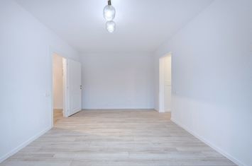 Apartament 2 camere de vanzare TITAN - Bucuresti anunturi imobiliare Bucuresti