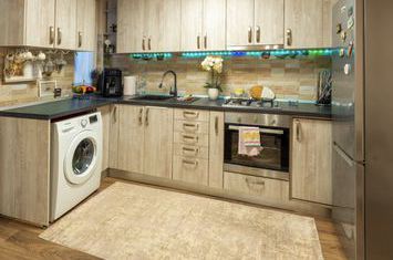 Casă - 3 camere de vanzare TARNAVENI - Mures anunturi imobiliare Mures