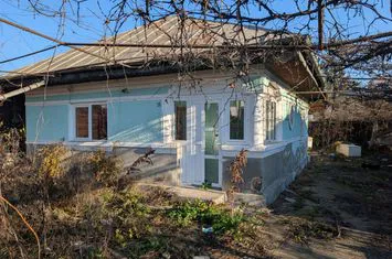 Casă - 3 camere de vanzare CENTRAL - Bacau anunturi imobiliare Bacau