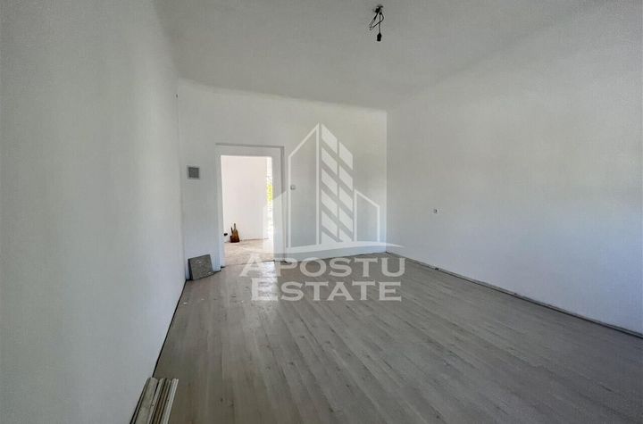 Apartament cu o camera si spatiu comercial zona Simion Barnutiu anunturi imobiliare Timis
