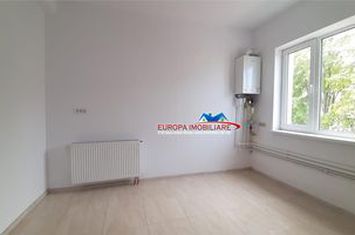 Apartament 3 camere de vanzare 23 AUGUST - Tulcea anunturi imobiliare Tulcea